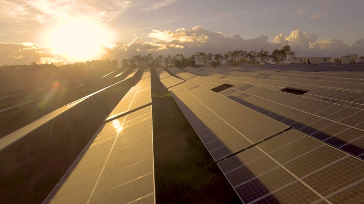 RS2441 Solar Panels 5 Scr