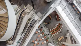 Landmark buildings and the path to net zero emissions Landmark buildings and the path to net zero emissions