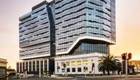 CEFC Investment Insights: Clean energy and commercial property CEFC Investment Insights: Clean energy and commercial property