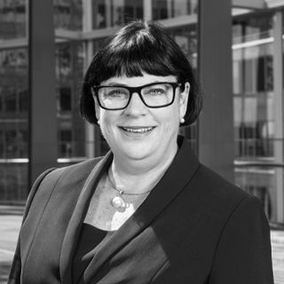 Nicola Wakefield Evans AM