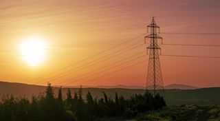 Delivering a stronger, cleaner electricity grid Delivering a stronger, cleaner electricity grid