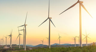 CEFC congratulates Golden Plains Wind Farm on prestigious PFI award 