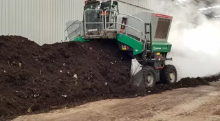 Sacyr transforms organic waste into compost Sacyr transforms organic waste into compost