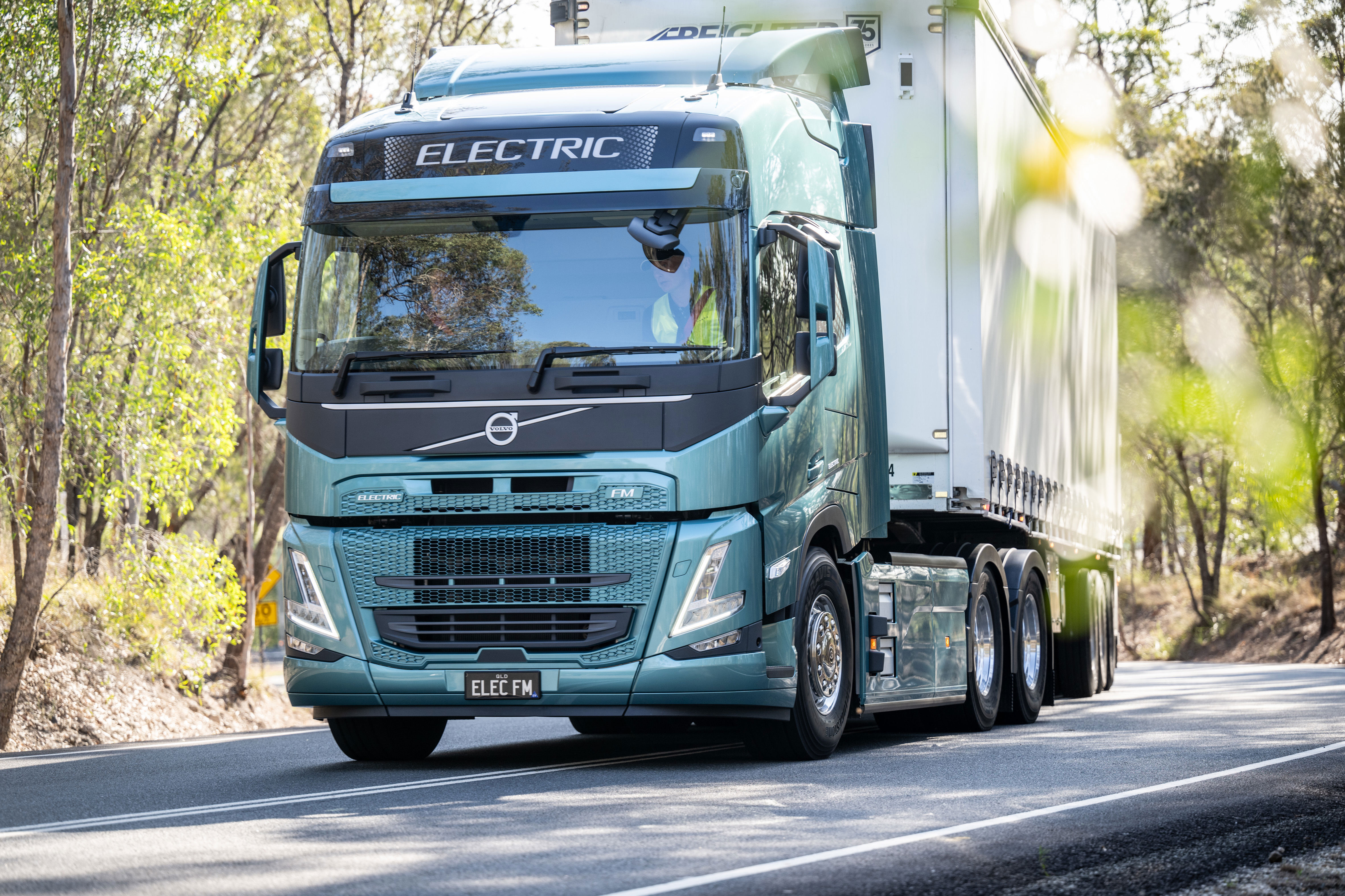 Volvo backs switch to battery electric trucks
